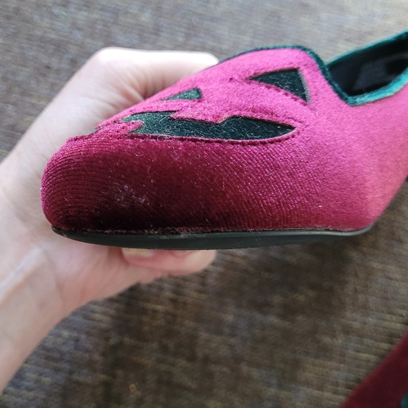 Strangecvlt Red Lydia Velvet Jack O’ Lantern Flats - Picture 13 of 13